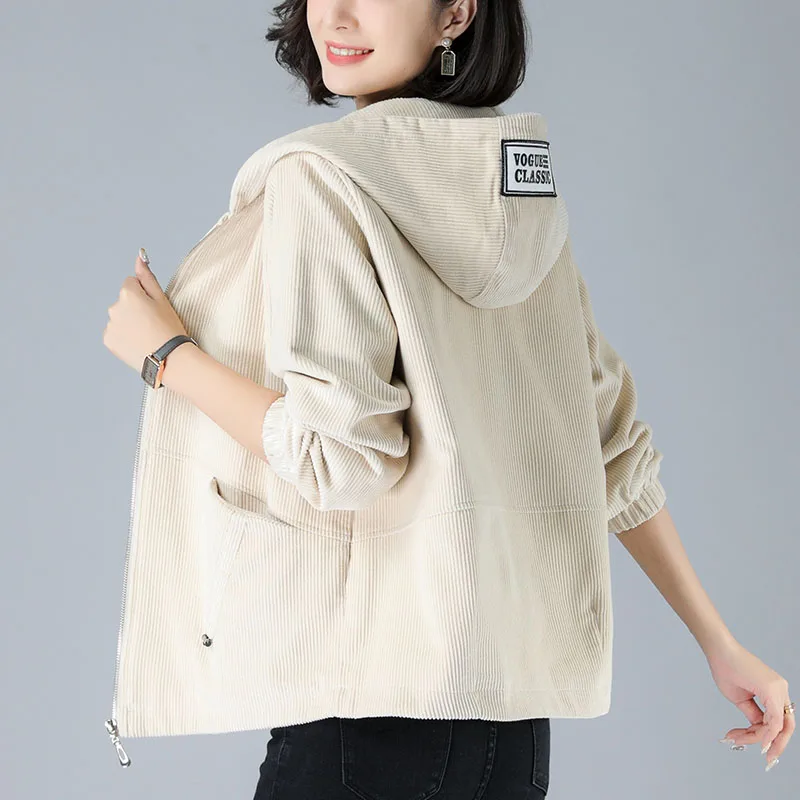 2021 Women's Corduroy Jacket Short Spring Autumn New Ladies Outerwear Middle aged Women Coat Casual Loose Tops Plus Size 949
2021 Women's Corduroy Jacket Short Spring Autumn New Ladies Outerwear Middle aged Women Coat Casual Loose Tops Plus Size 949