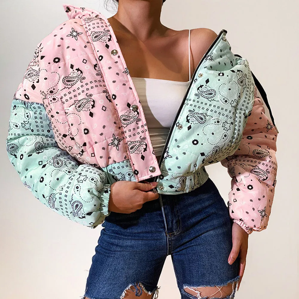 American Women‘s Short Jacket Winter Cashew Print Color Contrast Stand Collar Hooded Cotton-padded Jacket Harajuku Streetwear
American Women‘s Short Jacket Winter Cashew Print Color Contrast Stand Collar Hooded Cotton-padded Jacket Harajuku Streetwear