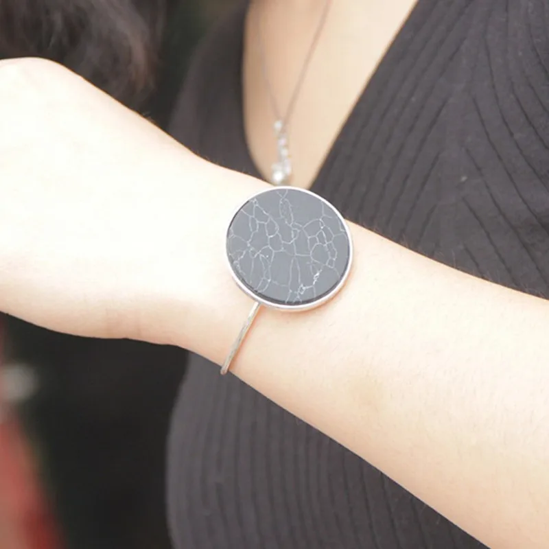 Marble Bracelet Female Bracelet Metallic Exaggerated Women's Bracelets Kshmir 2020 Black and White Antique Gold Plated Metal
Marble Bracelet Female Bracelet Metallic Exaggerated Women's Bracelets Kshmir 2020 Black and White Antique Gold Plated Metal