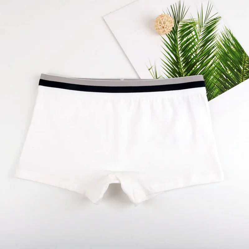 3pcs Pack Cotton Underwear Women Boyshorts Panties Mid Waist Shorts Boxers Sports Solid Wide-Band Simple Plus Size Black Gray
3pcs Pack Cotton Underwear Women Boyshorts Panties Mid Waist Shorts Boxers Sports Solid Wide-Band Simple Plus Size Black Gray