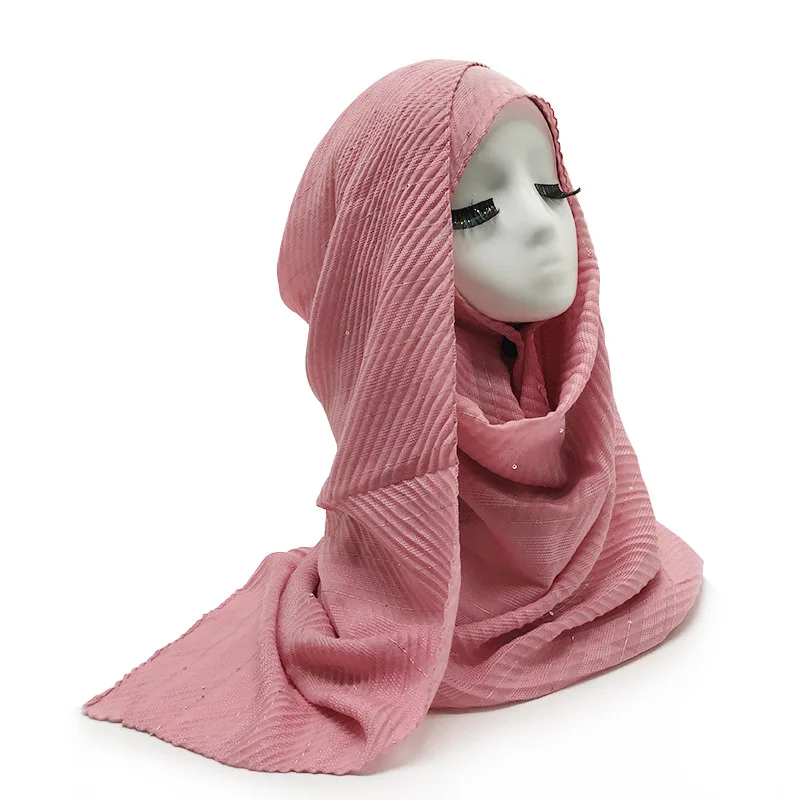 2019 NEW soild cotton headscarf muslim rippled scarf hijabs Sequin glitter turan scarfs female shawls and headwrap musulman
2019 NEW soild cotton headscarf muslim rippled scarf hijabs Sequin glitter turan scarfs female shawls and headwrap musulman