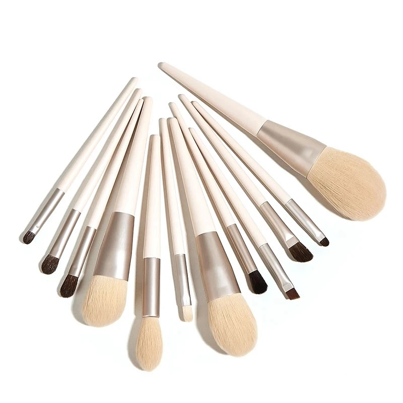 12 PCs Makeup Brushes Premium Synthetic Concealers Foundation Powder Eye Shadows Makeup Brushes
12 PCs Makeup Brushes Premium Synthetic Concealers Foundation Powder Eye Shadows Makeup Brushes