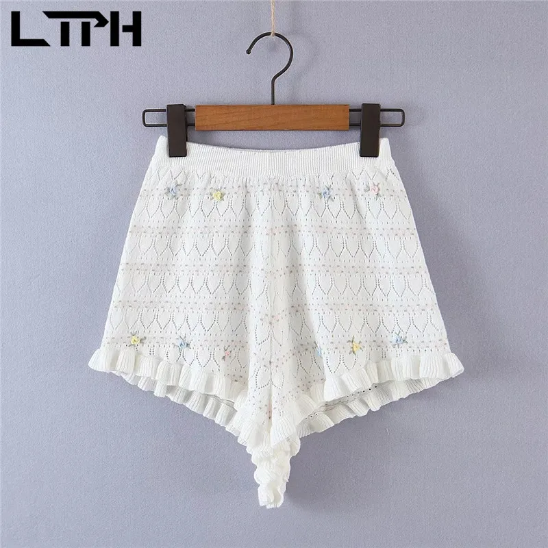 LTPH floral embroidery 3 piece set women Outfits vintage crochet cardigan jacket Super-short camisole shorts sets 2021Autumn new
LTPH floral embroidery 3 piece set women Outfits vintage crochet cardigan jacket Super-short camisole shorts sets 2021Autumn new