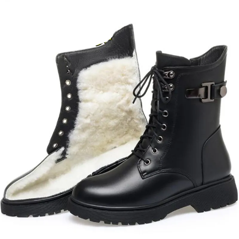 Ботинки мартинсы женские зимние из воловьей кожи, на толстой нескользящей подошве, большие размеры 
Ботинки мартинсы женские зимние из воловьей кожи, на толстой нескользящей подошве, большие размеры