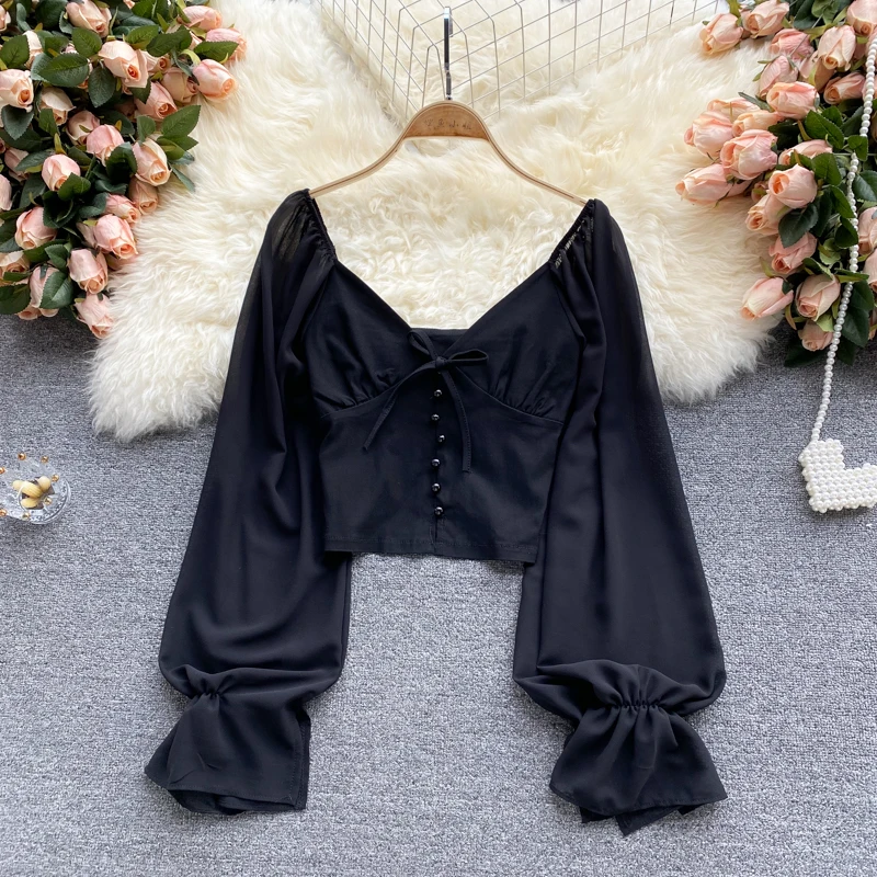 Popular All-match Summer Sexy V-neck Puffy Sleeves Chiffon Top Casual Holiday Short Design Blouse
Popular All-match Summer Sexy V-neck Puffy Sleeves Chiffon Top Casual Holiday Short Design Blouse