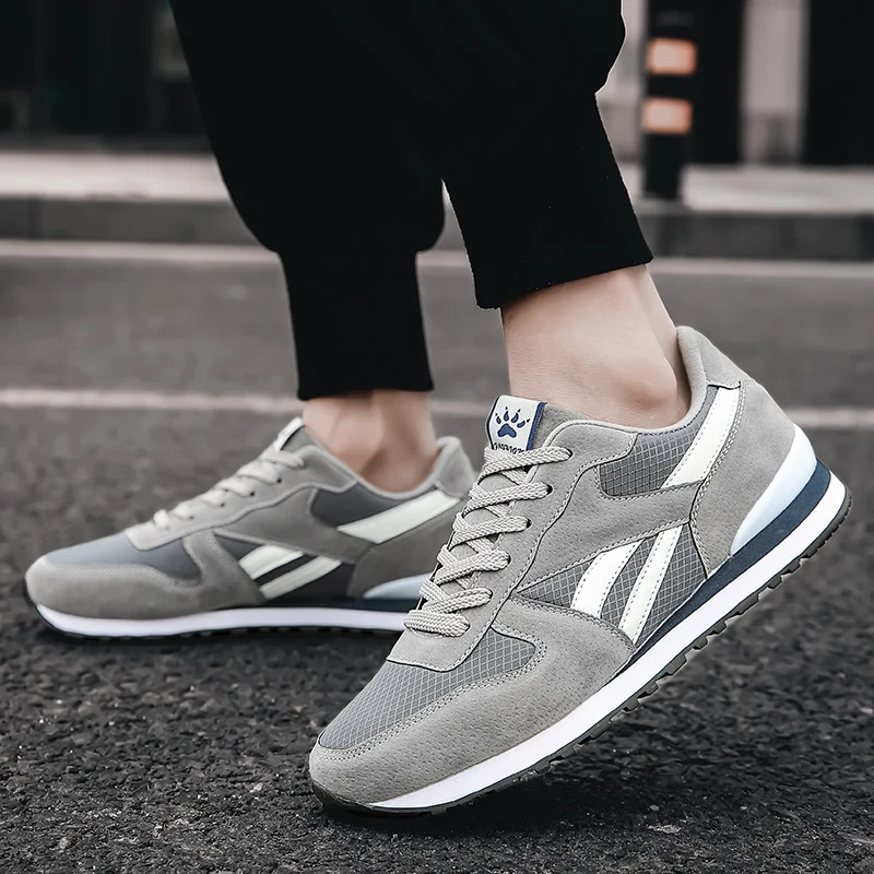 Breathable Running Shoes for Men Outdoor Sports Running Shoes Genuine Leather Sneakers Casual Nonslip Walking Flats Shoes Man 
Breathable Running Shoes for Men Outdoor Sports Running Shoes Genuine Leather Sneakers Casual Nonslip Walking Flats Shoes Man