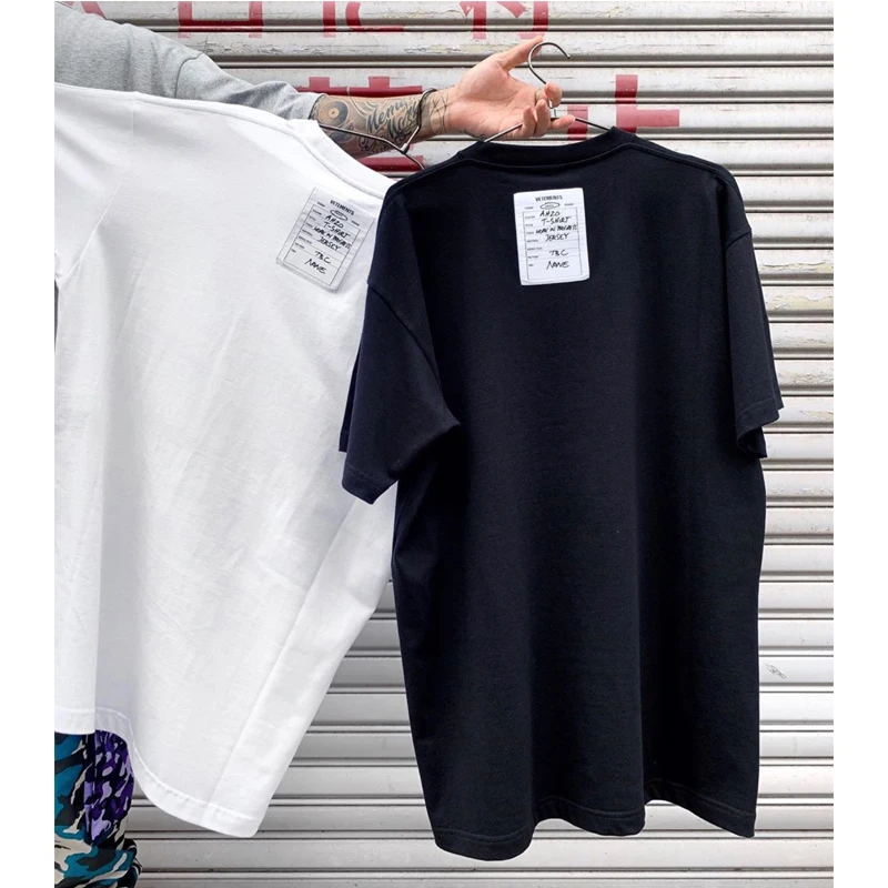 2020 New VETEMENTS T-shirt Unisex work in progress Jersey Cotton Vetements Tee Black/White High Quality Tops Tag T-shirts
2020 New VETEMENTS T-shirt Unisex work in progress Jersey Cotton Vetements Tee Black/White High Quality Tops Tag T-shirts