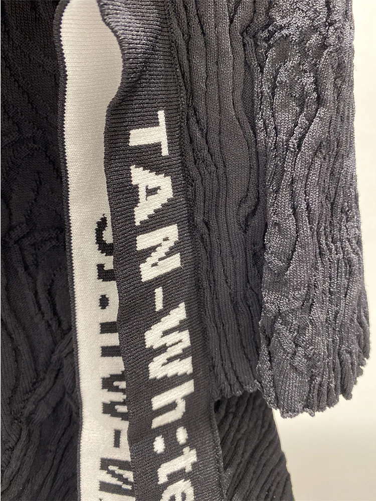 High-neck elastic tight-fitting knitting wool irregularly wrapped hip dress ladies autumn new style personality long-sleeved
High-neck elastic tight-fitting knitting wool irregularly wrapped hip dress ladies autumn new style personality long-sleeved