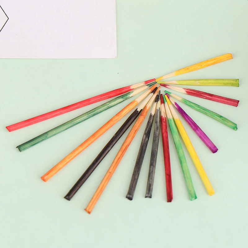 8-25PCS 1:12 Dollhouse Miniature Colorful Pencil Brush Model Doll House Decor Mini Color Pencil Model
8-25PCS 1:12 Dollhouse Miniature Colorful Pencil Brush Model Doll House Decor Mini Color Pencil Model