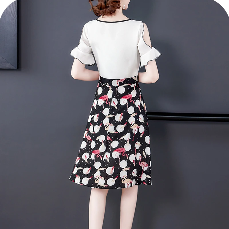 Summer Print Chiffon Fake Two Piece Midi Dress 2021 Vintage Office Lady Plus Size Sundress Female Classy Bodycon Party Vestidos
Summer Print Chiffon Fake Two Piece Midi Dress 2021 Vintage Office Lady Plus Size Sundress Female Classy Bodycon Party Vestidos