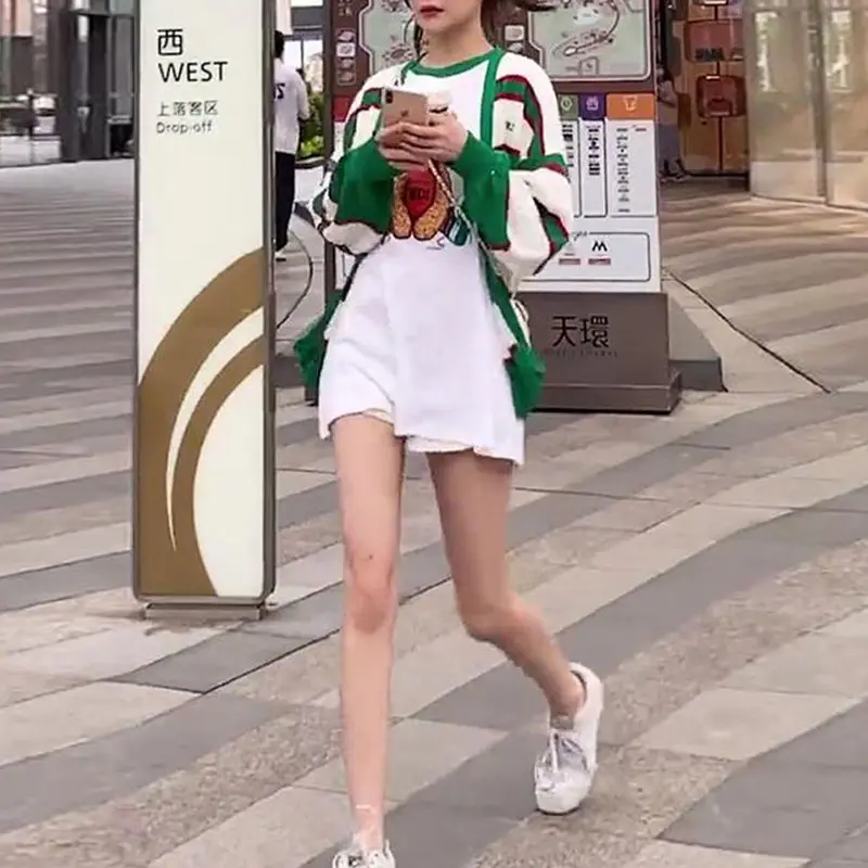 Oulianer knitted coat women's summer long sleeve ice silk sunscreen top contrast stripe green thin knitted shirt women
Oulianer knitted coat women's summer long sleeve ice silk sunscreen top contrast stripe green thin knitted shirt women