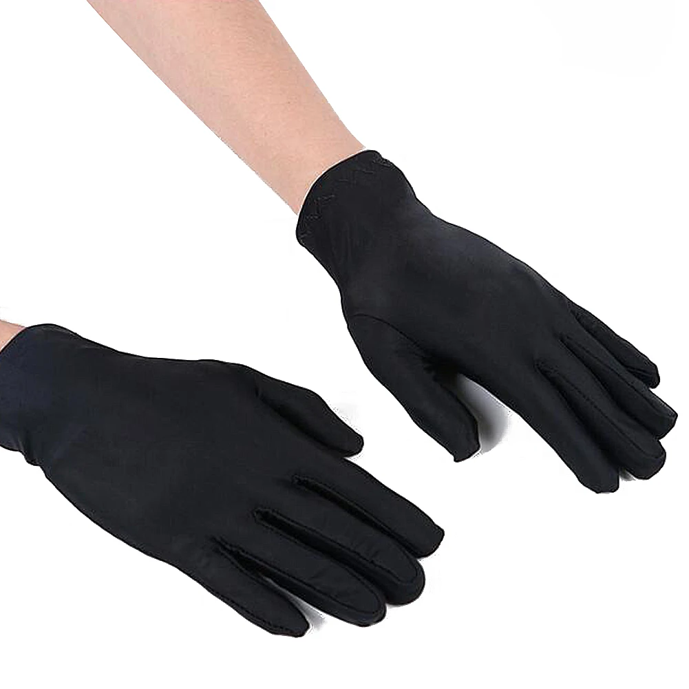 1 Pair Spring Summer Spandex Gloves Men Black White Etiquette Thin Stretch Gloves Dance Tight White Jewelry Gloves high quality
1 Pair Spring Summer Spandex Gloves Men Black White Etiquette Thin Stretch Gloves Dance Tight White Jewelry Gloves high quality