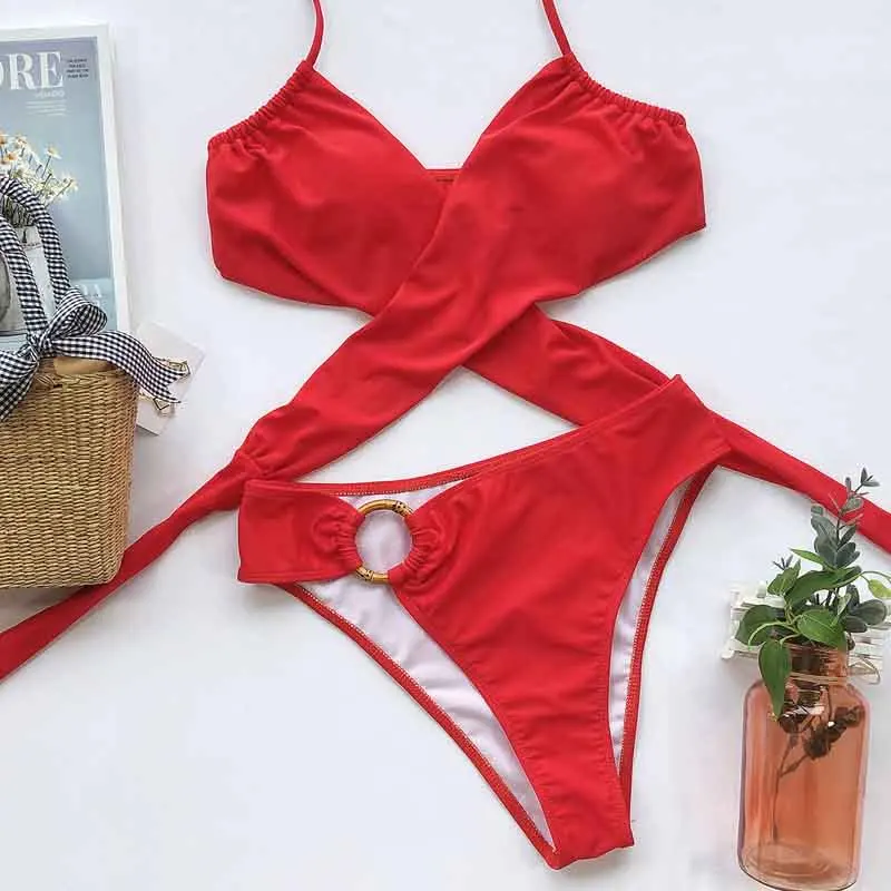 2021 High Waist Swimsuits Personality Bandage Cross Bikini Leopard Patchwork Top With Ring Decorated Thong Split Swimwear Lady
2021 High Waist Swimsuits Personality Bandage Cross Bikini Leopard Patchwork Top With Ring Decorated Thong Split Swimwear Lady