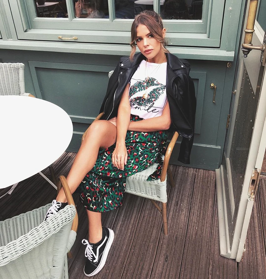 2021 Summer Vintage Leopard Print Long Skirts woman fashion Women High Waist Midi Skirt Ladies Green Beach Sexy Wrap Skirt
2021 Summer Vintage Leopard Print Long Skirts woman fashion Women High Waist Midi Skirt Ladies Green Beach Sexy Wrap Skirt