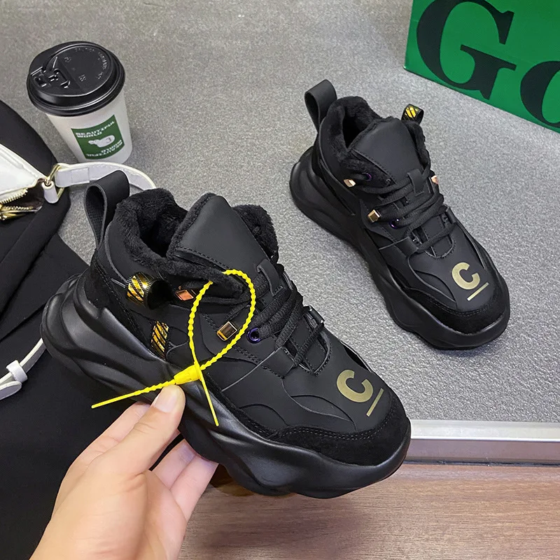 Женские черные туфли, Новинка весна-осень 2022, женская спортивная обувь, модные повседневные кроссовки на толстой подошве, увеличивающие рос...
Женские черные туфли, Новинка весна-осень 2022, женская спортивная обувь, модные повседневные кроссовки на толстой подошве, увеличивающие рос...