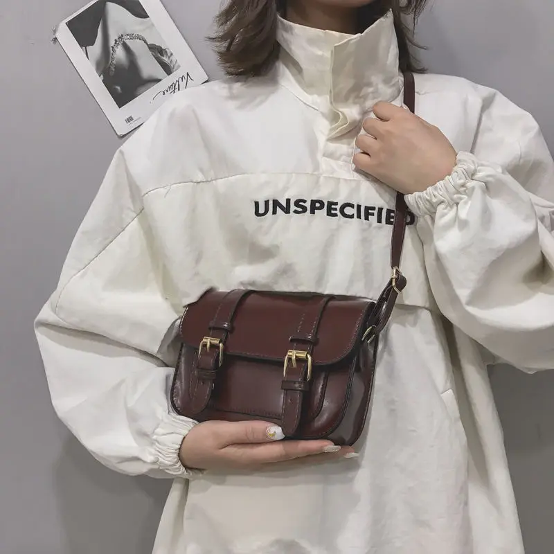 Small CrossBody Bag for Woman Vintage Pu Leather Brown Black Female Messenger Bag Hasp Fashion Flap
Small CrossBody Bag for Woman Vintage Pu Leather Brown Black Female Messenger Bag Hasp Fashion Flap