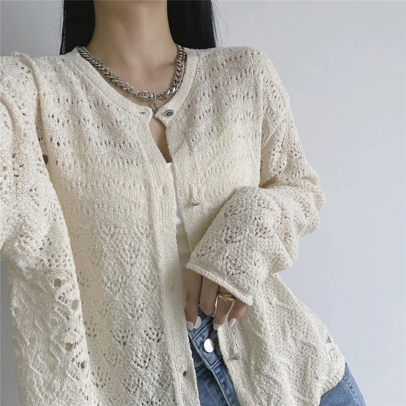 Women Retro Solid Color Hollowed Out O-neck Knitted Cardigan Short Top Vintage Sweater
Women Retro Solid Color Hollowed Out O-neck Knitted Cardigan Short Top Vintage Sweater