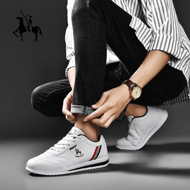 New Men's Golf Shoes Blue and White Brand Mens Coach Sports and Leisure Walking Shoes Lightweight and Comfortable Golf Sneakers
New Men's Golf Shoes Blue and White Brand Mens Coach Sports and Leisure Walking Shoes Lightweight and Comfortable Golf Sneakers