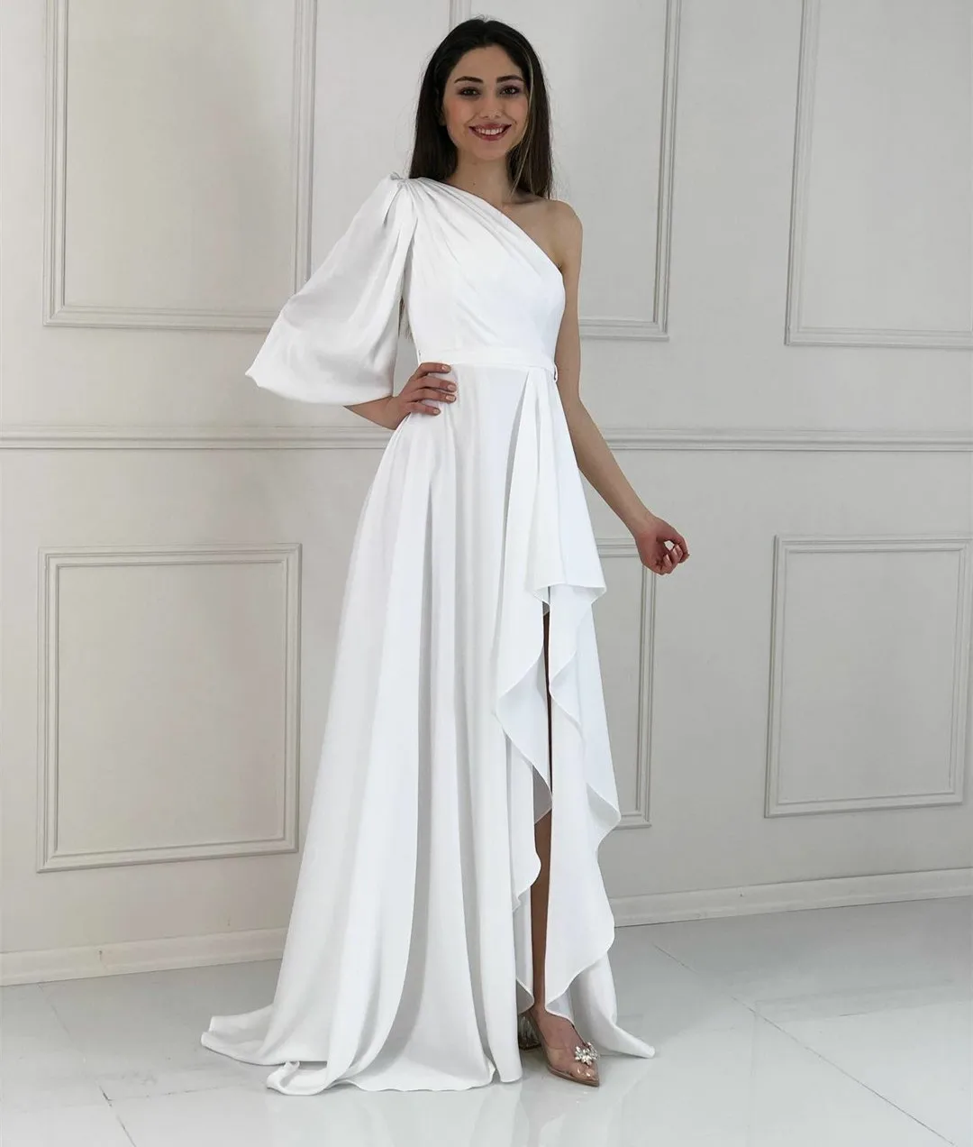 Женское длинное вечернее платье с одним открытым плечом, белое шифоновое платье-трапеция с разрезом, на молнии сзади, в пол, бальное платье для вечевечерние
Женское длинное вечернее платье с одним открытым плечом, белое шифоновое платье-трапеция с разрезом, на молнии сзади, в пол, бальное платье для вечевечерние