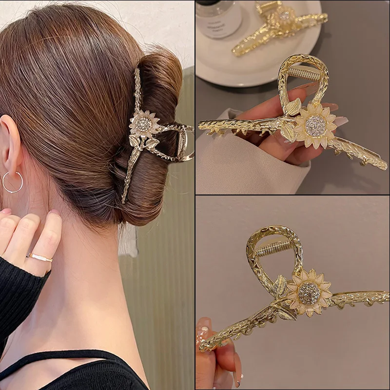 

Women fashion Exquisite Luxury Sunflower Leaf Texture Shark Clip Retro Grab Clip Personalized Hair Accessories Crab hairpins