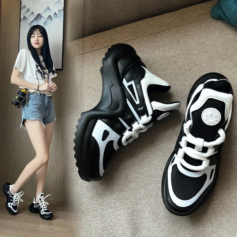 Women's Thick-soled Color Matching Breathable Casual Sneakers 2021 Summer New Women's Running Sneakers Reflective Lace-up Shoes
Women's Thick-soled Color Matching Breathable Casual Sneakers 2021 Summer New Women's Running Sneakers Reflective Lace-up Shoes