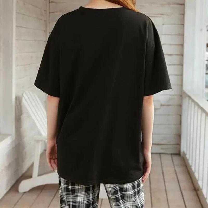 Casual 2021 Fashion T-shirt Letter Print O-Neck Short Sleeve Loose Tshirt Graphic Tees Summer Women Top Plus Size 2XL Streetwear
Casual 2021 Fashion T-shirt Letter Print O-Neck Short Sleeve Loose Tshirt Graphic Tees Summer Women Top Plus Size 2XL Streetwear
