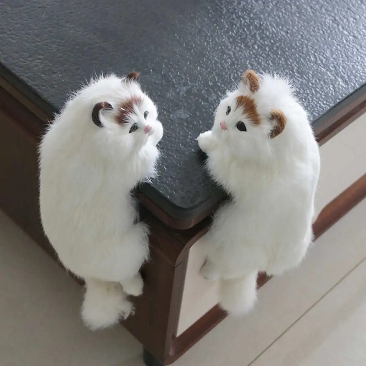 Simulation cat animal model decoration home TV decoration hanging cat crafts plush toy doll gift good blessing
Simulation cat animal model decoration home TV decoration hanging cat crafts plush toy doll gift good blessing