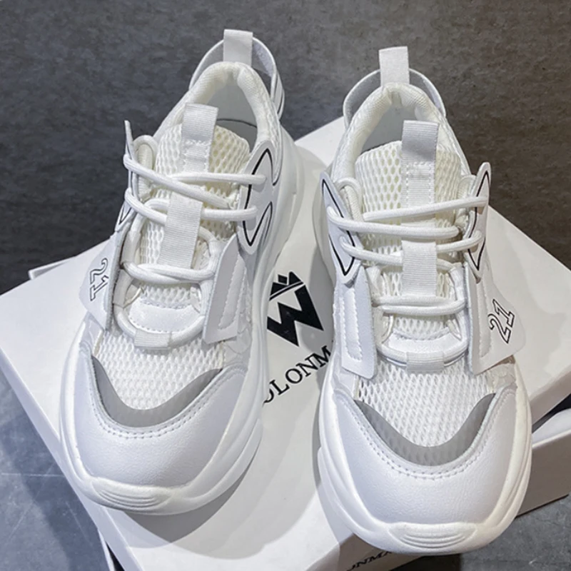 New Running Shoes Women Breathable Casual Lace Shoes Outdoor Light Weight Sports Shoes Casual Walking Platform Ladies Sneakers
New Running Shoes Women Breathable Casual Lace Shoes Outdoor Light Weight Sports Shoes Casual Walking Platform Ladies Sneakers