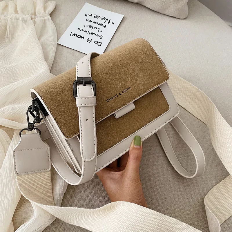 bag women 2021 new Korean version of small square bag wide shoulder strap fashion Joker shoulder Messenger bag
bag women 2021 new Korean version of small square bag wide shoulder strap fashion Joker shoulder Messenger bag
