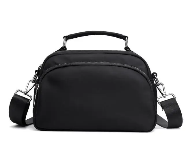Leisure bag 2020 Bri new women's handbag solid Nylon Shoulder Bag Travel handbag
Leisure bag 2020 Bri new women's handbag solid Nylon Shoulder Bag Travel handbag