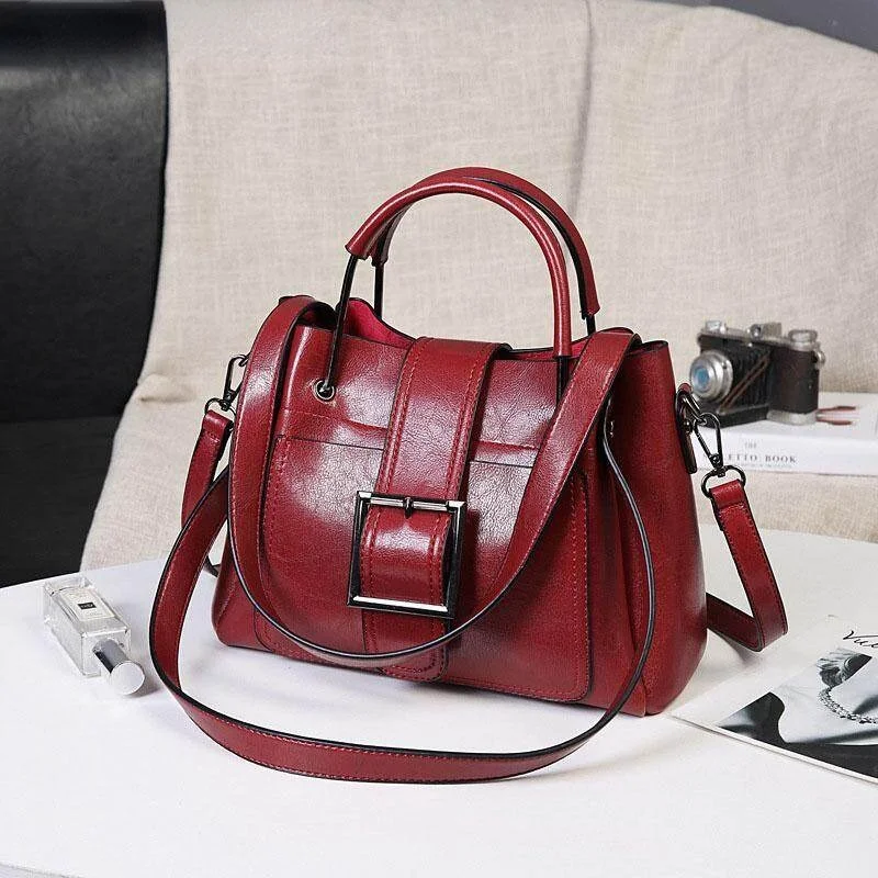 Design New Fashion Women Crossbody Bag Retro Trend Shoulder Bags Pu Leather Top-Handle Handbags Large Lightweight Travel Bag 
Design New Fashion Women Crossbody Bag Retro Trend Shoulder Bags Pu Leather Top-Handle Handbags Large Lightweight Travel Bag