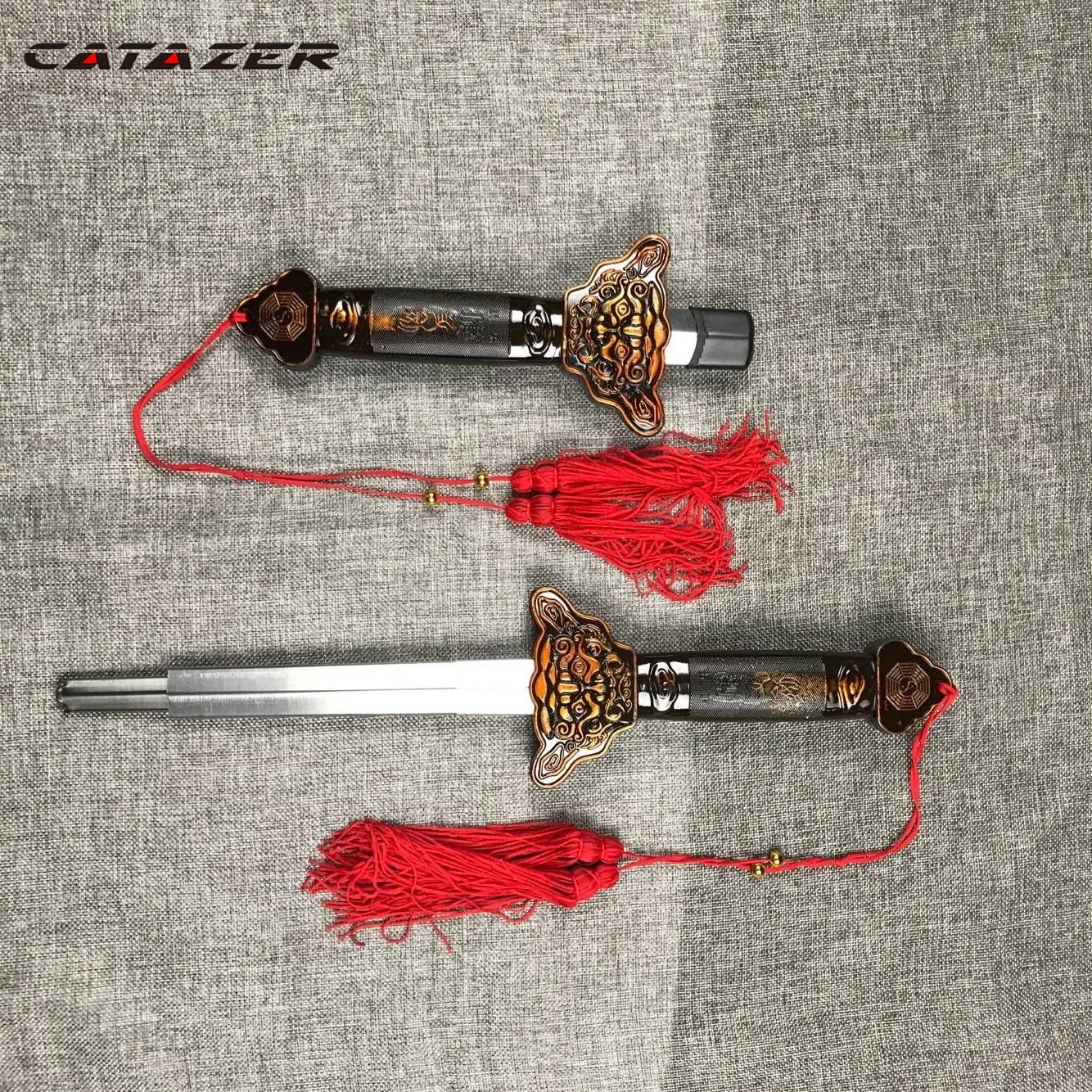 Wushu Sword Shaolin Sword Martial Arts Kung Fu Tai Chi Extend Perform Scalable Sword Magic Blade Outdoor Fitness Products
Wushu Sword Shaolin Sword Martial Arts Kung Fu Tai Chi Extend Perform Scalable Sword Magic Blade Outdoor Fitness Products