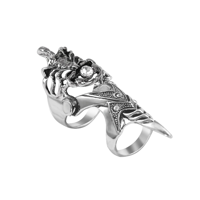 Hot New Domineering Men's Ring Punk Style Animal Scorpion Ring Alloy Inlaid Rhinestone Gothic Exaggerated Fashion Jewelry Gift
Hot New Domineering Men's Ring Punk Style Animal Scorpion Ring Alloy Inlaid Rhinestone Gothic Exaggerated Fashion Jewelry Gift