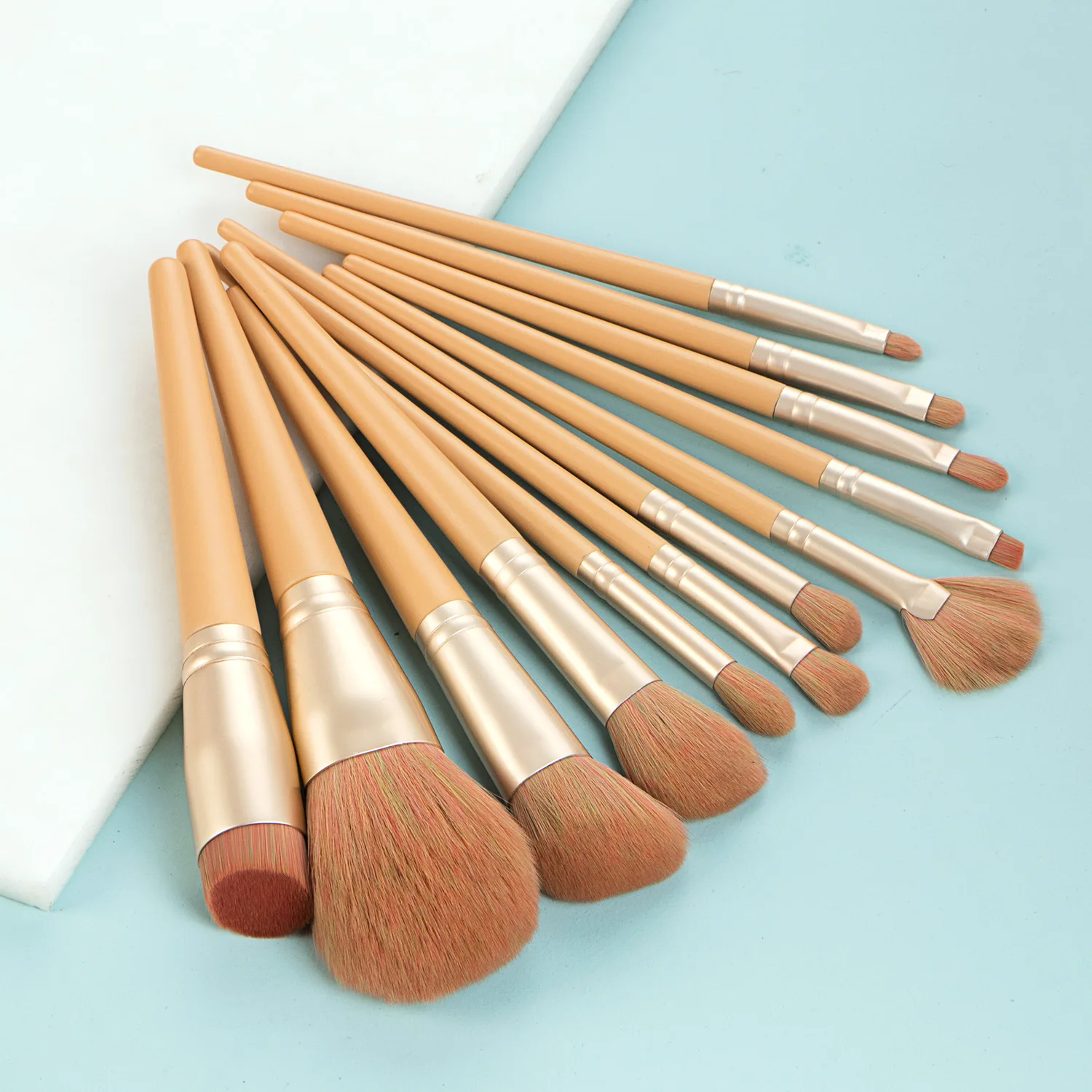 12pc Five-Color Hair Makeup Brushes Tool Set Cosmetic Powder Eye Shadow Foundation Blush Blending Beauty Make Up Brush Maquiagem
12pc Five-Color Hair Makeup Brushes Tool Set Cosmetic Powder Eye Shadow Foundation Blush Blending Beauty Make Up Brush Maquiagem