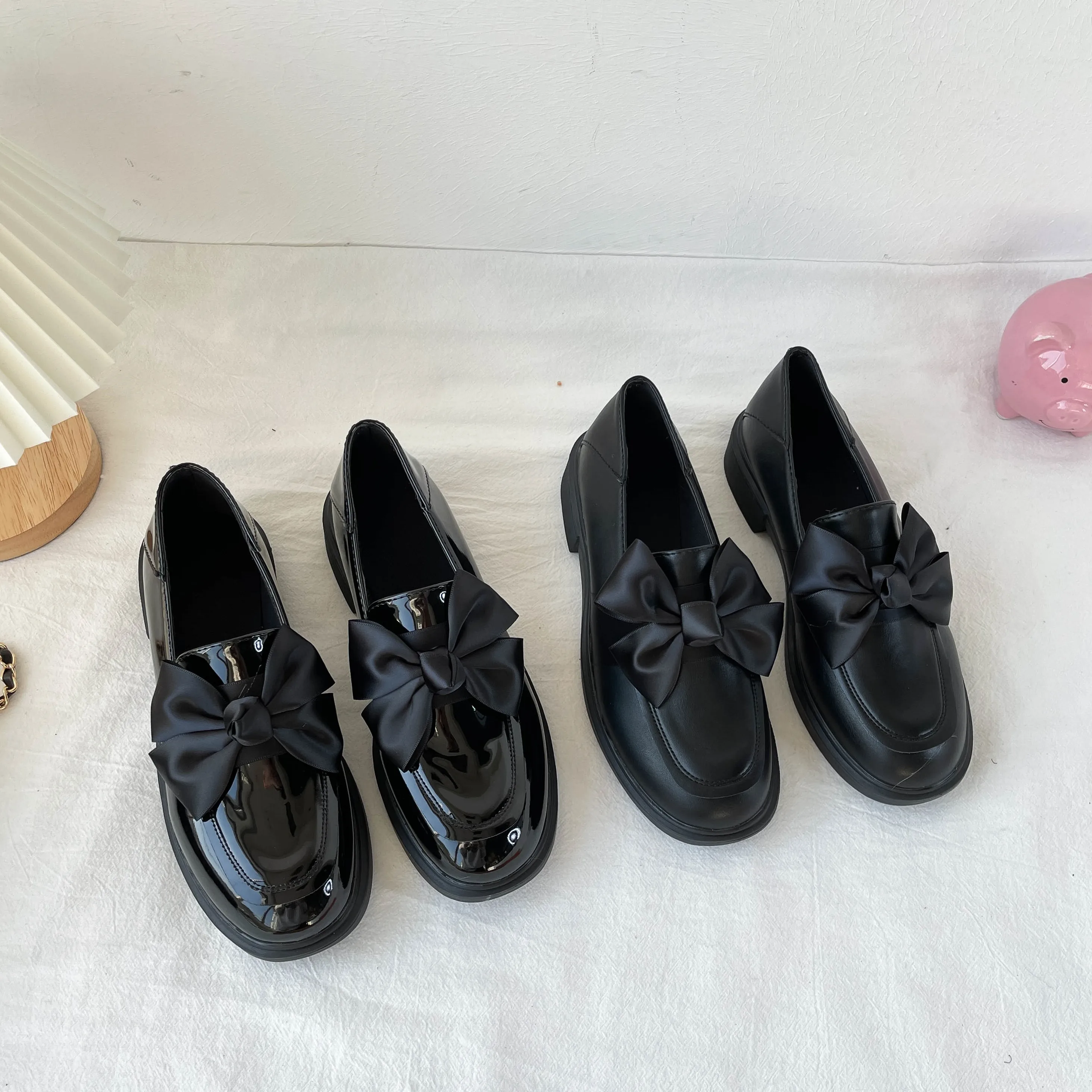 All-match soft sister jk small leather shoes spring new fashion cute bow shallow mouth flat ladies single shoes
All-match soft sister jk small leather shoes spring new fashion cute bow shallow mouth flat ladies single shoes