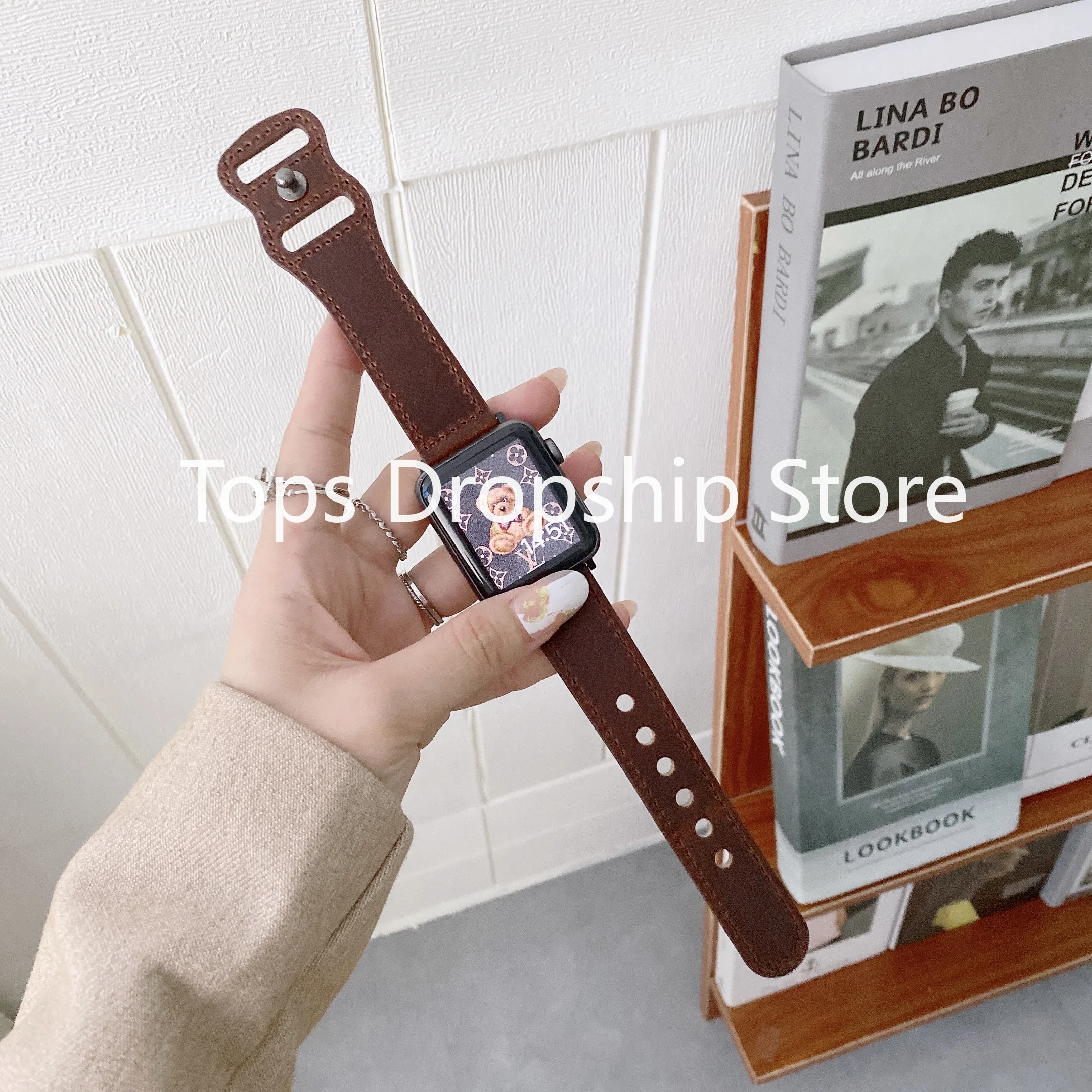 High Quality Leather Loop Bracelet Belt Band for Apple Watch Band Sereis 6 5 4 3 2 1 SE 42MM 38MM 44MM 40MM Strap Wristband
High Quality Leather Loop Bracelet Belt Band for Apple Watch Band Sereis 6 5 4 3 2 1 SE 42MM 38MM 44MM 40MM Strap Wristband