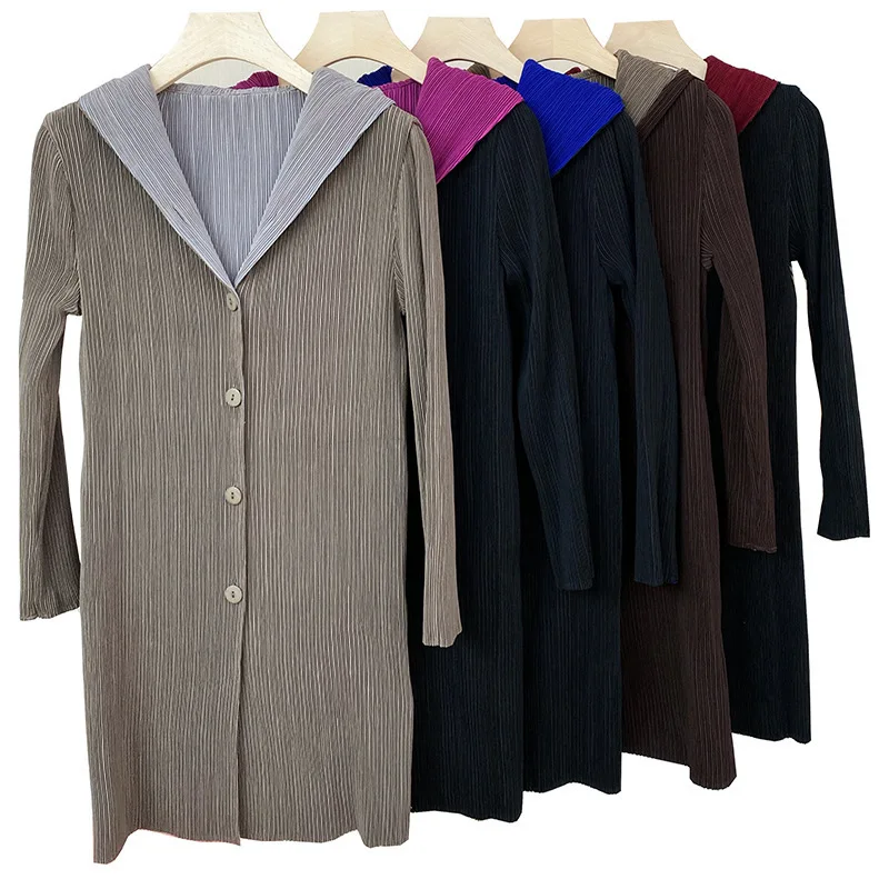 LANMREM 2021 Spring Autumn Pleated Hooded Collar Single-breasted Black Jacket Thickened Warm Japanese Style Trench Coat 2A2561
LANMREM 2021 Spring Autumn Pleated Hooded Collar Single-breasted Black Jacket Thickened Warm Japanese Style Trench Coat 2A2561