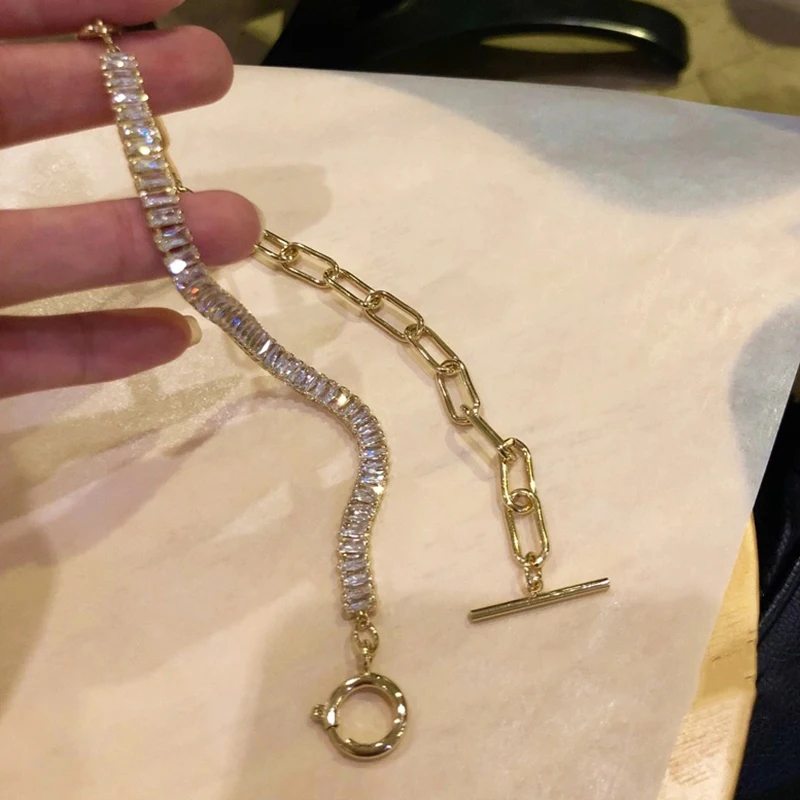 High Quality 14K Real Gold Plated Chain Zircon Design Chain Pendant Necklace for Women Shiny AAA Zirconia Fine Jewelry Wholesale
High Quality 14K Real Gold Plated Chain Zircon Design Chain Pendant Necklace for Women Shiny AAA Zirconia Fine Jewelry Wholesale