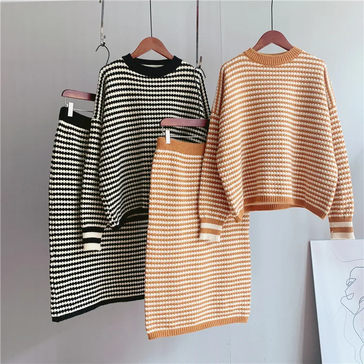2021 New Autumn Women Knitted Sweater Two Pieces Women Warm Sweater and Pullovers with Skirt Femme Tricot Pull Femme Top Quality
2021 New Autumn Women Knitted Sweater Two Pieces Women Warm Sweater and Pullovers with Skirt Femme Tricot Pull Femme Top Quality