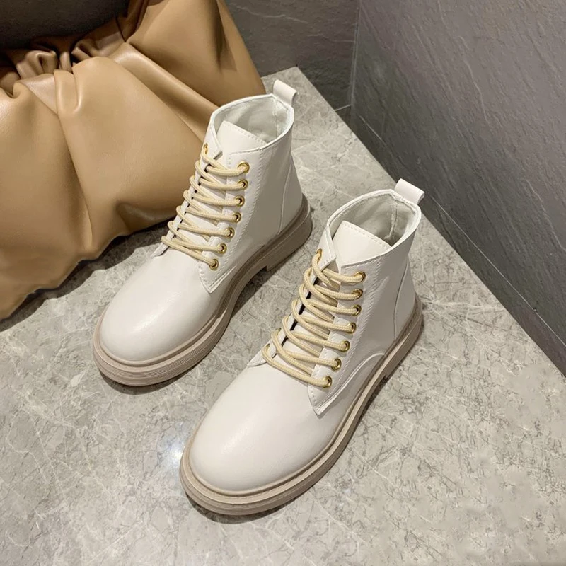 2021 Winter Casual Sports Shoes Women Ankle Boots Platform Martin Booties Female Warm Plush Fur Thick Short Boots Women Sneakers
2021 Winter Casual Sports Shoes Women Ankle Boots Platform Martin Booties Female Warm Plush Fur Thick Short Boots Women Sneakers