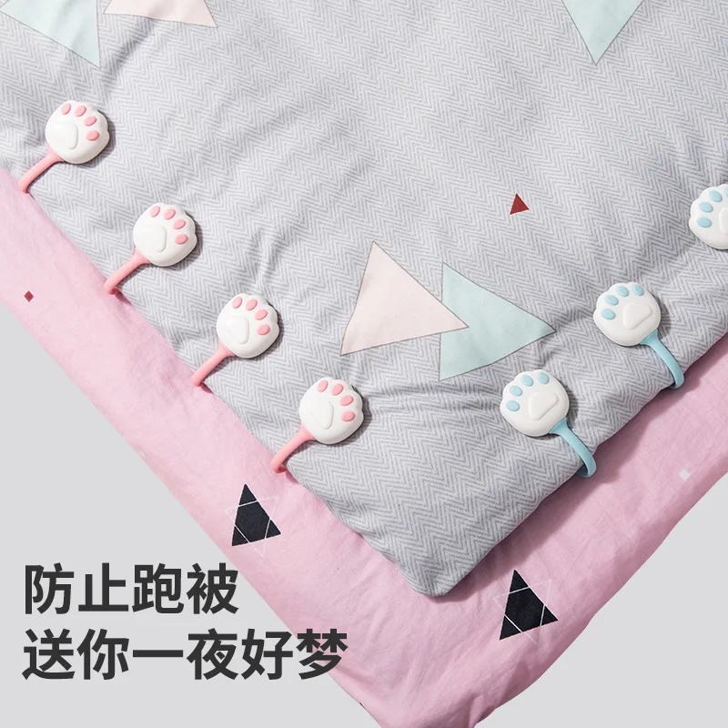 Cute Useful Bed Duvet Covers Sheet Holder Clip Clamp Fastener Quilt Cover Gripper Bed Blanket Slip-Resistant Sheets Clips Holder 
Cute Useful Bed Duvet Covers Sheet Holder Clip Clamp Fastener Quilt Cover Gripper Bed Blanket Slip-Resistant Sheets Clips Holder