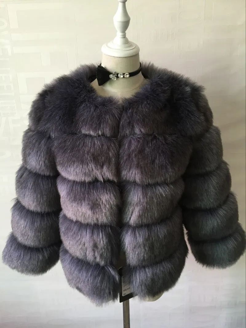 Elegant Thick Warm Outerwear Fake Fur Jacket Chaquetas Mujer S-4XL Mink Coats Women Winter Top Fashion FAUX Fur Coat
Elegant Thick Warm Outerwear Fake Fur Jacket Chaquetas Mujer S-4XL Mink Coats Women Winter Top Fashion FAUX Fur Coat