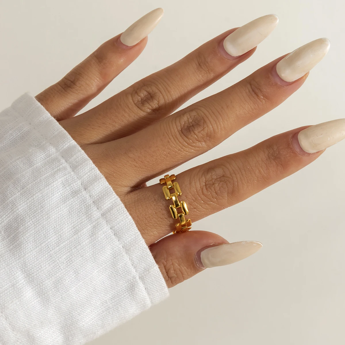 IngeSight.Z Korean Geometric Square Thin Link Chain Rings Simple Minimalist Gold Color Finger Rings Female Jewelry Accessories
IngeSight.Z Korean Geometric Square Thin Link Chain Rings Simple Minimalist Gold Color Finger Rings Female Jewelry Accessories
