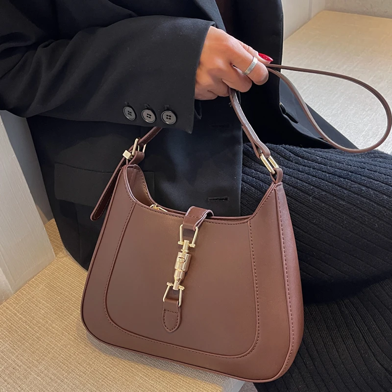 Дизайнерские кожаные сумки через плечо для женщин, модная сумка под руку 2021, роскошные трендовые сумки на плечо и сумочки
Дизайнерские кожаные сумки через плечо для женщин, модная сумка под руку 2021, роскошные трендовые сумки на плечо и сумочки