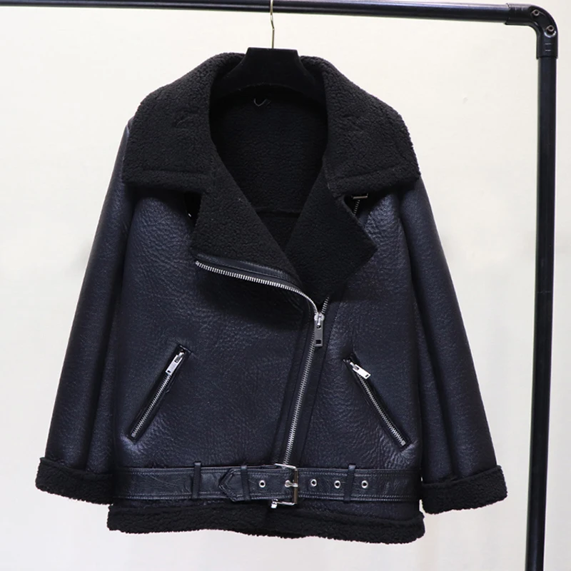 ZCWXM Winter Faux Leather Jacket Women Faux Lamb Leather Lambs Wool Fur Collar Pu Moto Zipper Thick Jacket Warm Outerwear New
ZCWXM Winter Faux Leather Jacket Women Faux Lamb Leather Lambs Wool Fur Collar Pu Moto Zipper Thick Jacket Warm Outerwear New