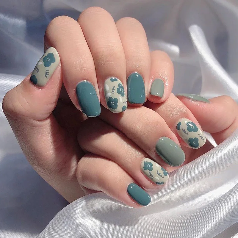 Модные серые и синие декоративные накладные ногти Morandi, 24 шт., подходящие для милых девушек, повседневные водонепроницаемые ногти CIN6 899 
Модные серые и синие декоративные накладные ногти Morandi, 24 шт., подходящие для милых девушек, повседневные водонепроницаемые ногти CIN6 899