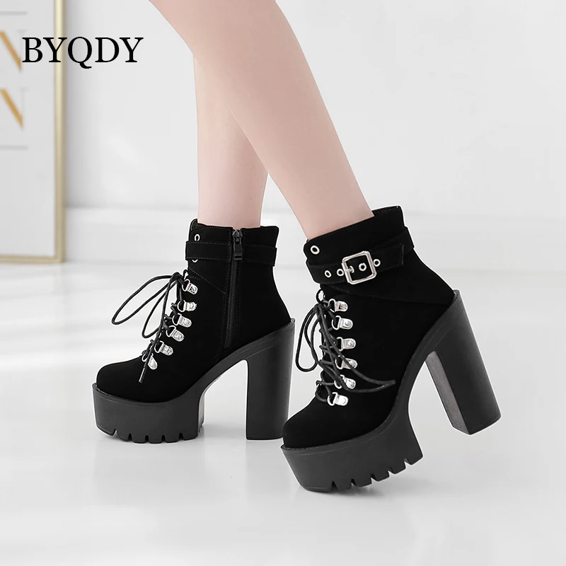 BYQDY Winter Motorcycle Wedge Heels Boots Woman High Heel Platform Suede Long Shoes Lace Up Women Shoes Black Booties Plus 41-42
BYQDY Winter Motorcycle Wedge Heels Boots Woman High Heel Platform Suede Long Shoes Lace Up Women Shoes Black Booties Plus 41-42