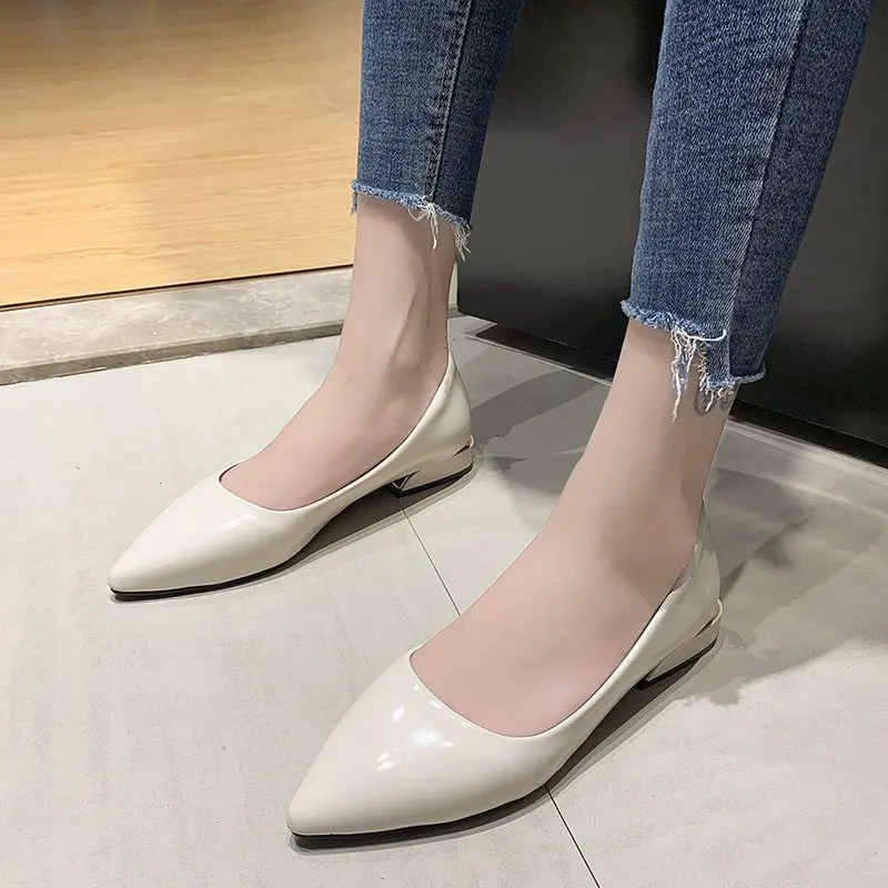 Туфли женские повседневные на плоской подошве, заостренный носок, без каблука, слипоны, повседневная обувь, Размеры 33-43 
Туфли женские повседневные на плоской подошве, заостренный носок, без каблука, слипоны, повседневная обувь, Размеры 33-43