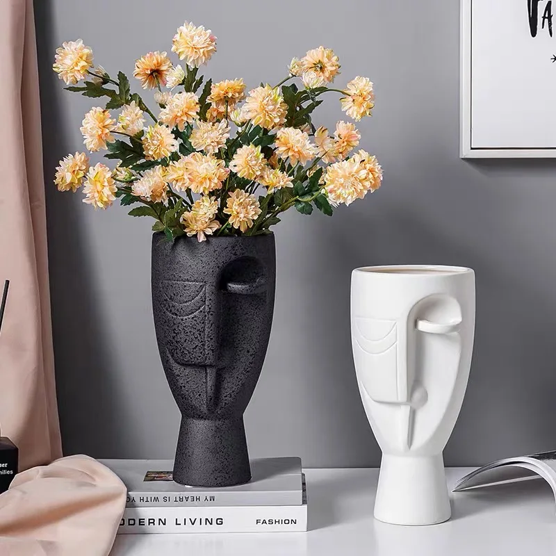25cm Nordic Ceramic Black White Face Flower Vase Living Room Decoration Home Decor Home Creativity Abstract Vases
25cm Nordic Ceramic Black White Face Flower Vase Living Room Decoration Home Decor Home Creativity Abstract Vases