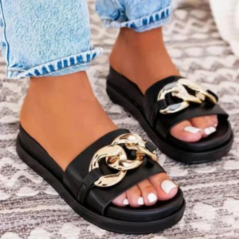 Summer New Women's Shoes Solid Color PU Exaggerated Metal Chain One Word Open Toe Flat Heel Platform Comfortable Sandals 7KG161
Summer New Women's Shoes Solid Color PU Exaggerated Metal Chain One Word Open Toe Flat Heel Platform Comfortable Sandals 7KG161